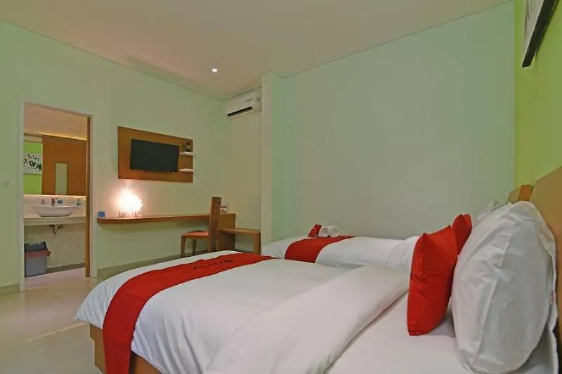 Reddoorz Plus @ Mahendradatta Denpasar Indonesia